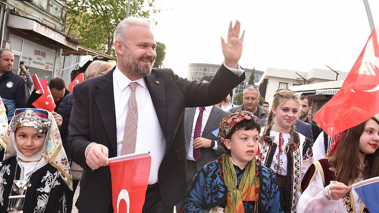 Zafer Bayramı'nda Yıldızlar Geçidi