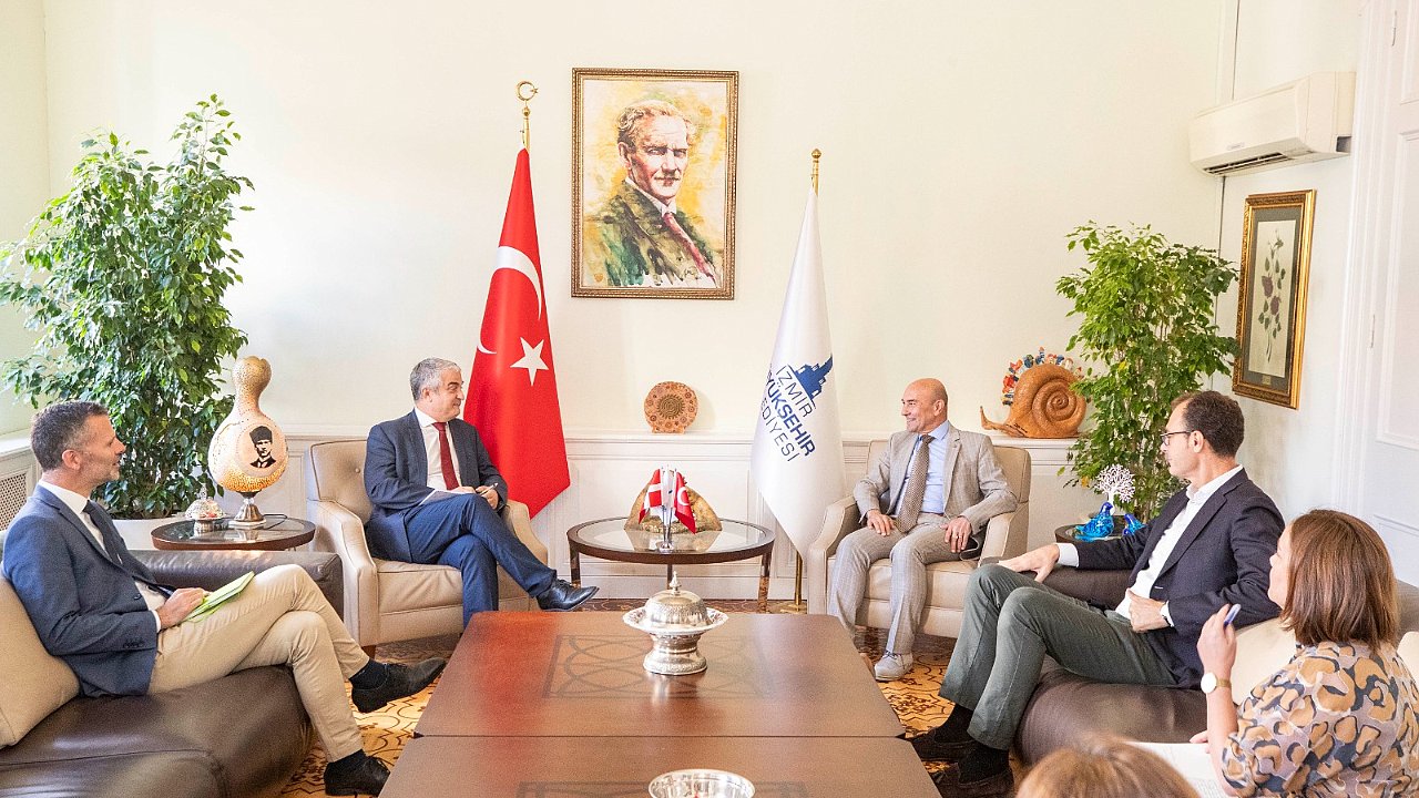 Danimarka Büyükelçisi’nden Başkan Soyer’e ziyaret
