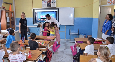 Dikili Belediyesi’nden Eğitime Destek