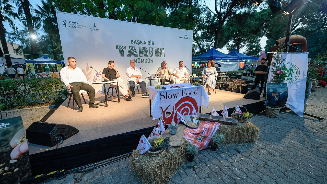 “Dünya gençlerini Foça’da buluşturacağız”