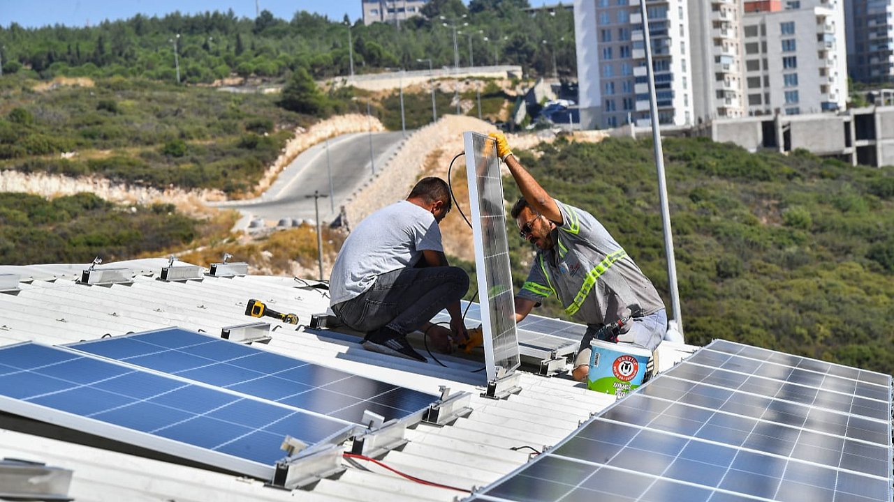 İzmir Büyükşehir Belediyesi’nden temiz enerji hamlesi