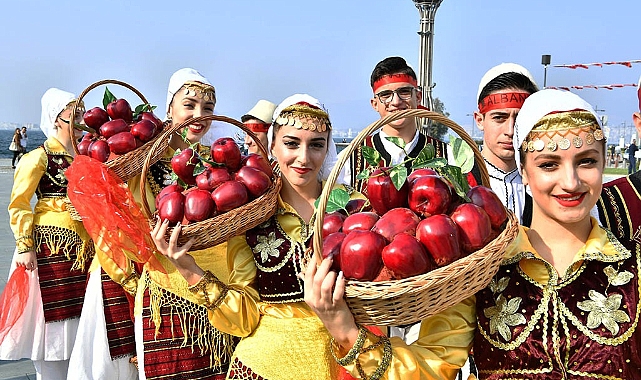 Uluslararası Balkanlılar Halk Dansları ve Kültür Festivali başlıyor