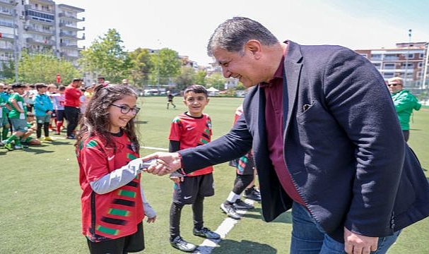 “Karşıyaka’mızda sporu yaşamın her alanına yaymak için çalışıyoruz”
