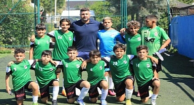 Narlıdereli amatör futbolcular başarılarıyla dikkat çekiyor