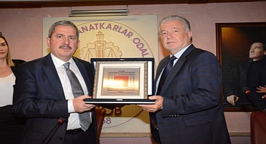 Ticaret Bakan Yardımcısı Gürcan: İzmir esnafını yalnız bırakmayacağız