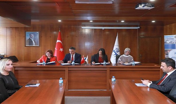 DEÜ ve Narlıdere Kaymakamlığından Radyasyon Farkındalığı