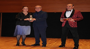 İZİD’e 100.’ncü Yıl Onur Ödülü