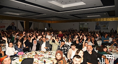 Menemen'de Öğretmenler Günü İçin Unutulmaz Gece