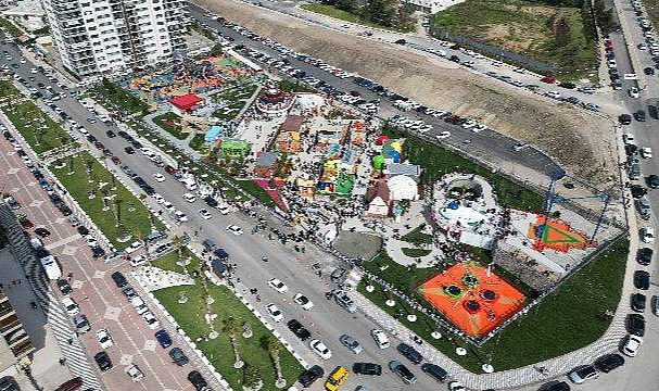 İzmir, Bayram Tatilinde Menemen'de Buluştu