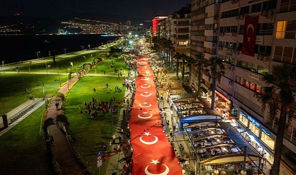 Mustafa Kemal’in askerleriyiz
