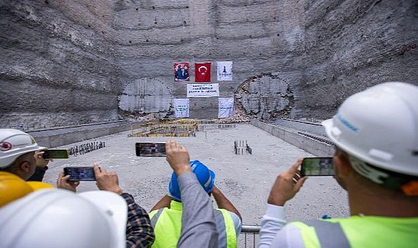 Buca Metrosu'nda tarihi gün