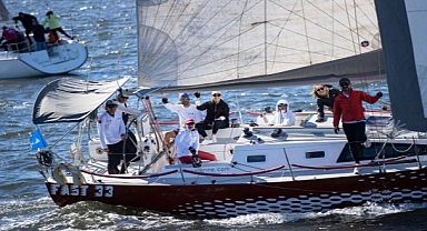 Cumhuriyet Rüzgarı Körfez’de