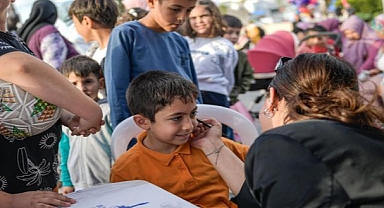 İzmir'de Cumhuriyet coşkusu başladı