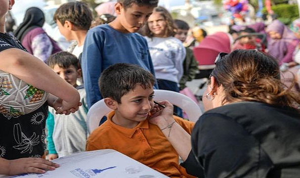 İzmir'de Cumhuriyet coşkusu başladı