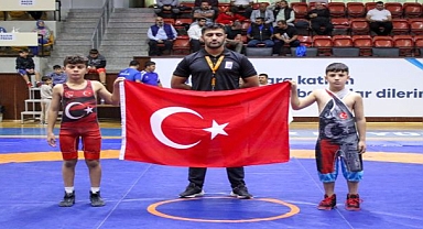 Minik sporcular Cumhuriyet için ter döktü