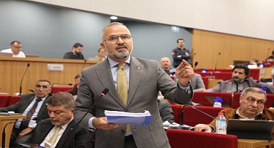 AK Partili Yıldız'dan CHP İl Başkanı Güç'e hizmet yanıtı ve art arda sorular 