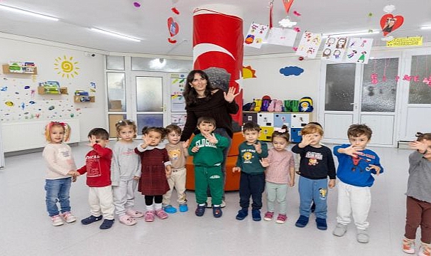 Eğitim gördüğü anaokuluna öğretmen oldu