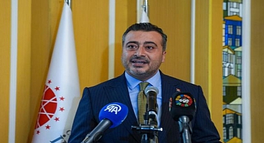 “İletişim Yüzyılında Kentlerin Hikâyesi” Sergisi İzmir’de Açıldı