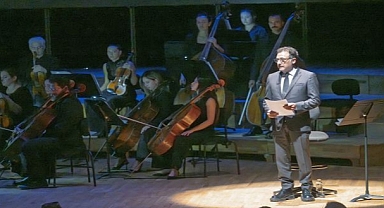 İzmir’de Ata’ya özlem notalarla yankılandı