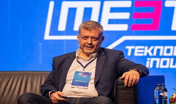 İzmir MEETS 2025’te şehircilik, enerji ve sporun geleceği masaya yatırıldı