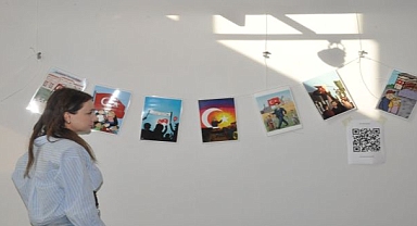 Öğrencilerin kaleminden Cumhuriyet ve Atatürk karikatürleri sergilendi