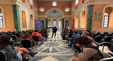 Gazeteciler İzmir’in kalbinde buluştu: