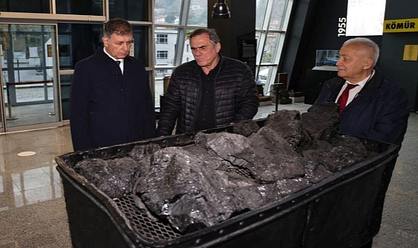 “Sağlık alanında yerel yönetimlere daha çok yetki verilmeli”