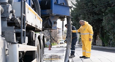 İzmir'de yağış alarmı sürüyor
