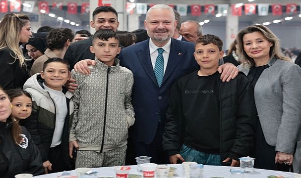 Başkan Pehlivan, iftarı belediye ailesiyle karşıladı