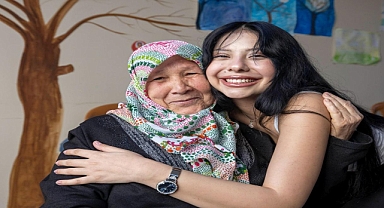 Hem saçlar hem kadınlar güçleniyor