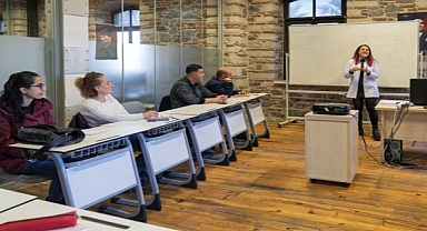 İzmir’in yeni başlangıçlara açılan kapısı: Meslek Fabrikası