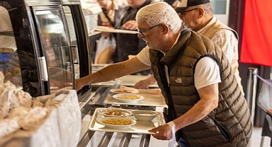 İzmir'de Kent Lokantaları’nda 19 Mayıs'a özel ücretsiz yemek