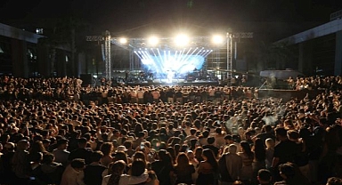 Üniversitede Menemen Belediyesi rüzgarı esti