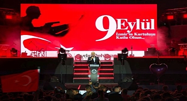 Menemen'de on binler, Sefo ile coştu